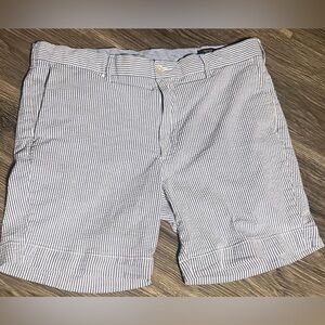 Polo Ralph Lauren Shorts ~Mens Size 36 White/Blue Seersucker
